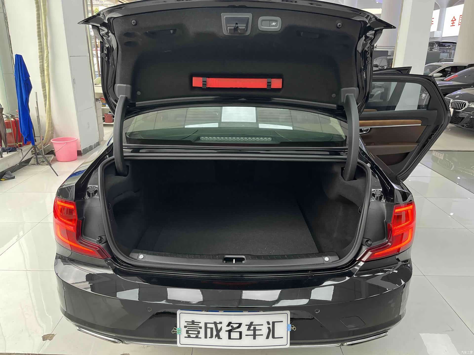 Volvo S90, 2020 20