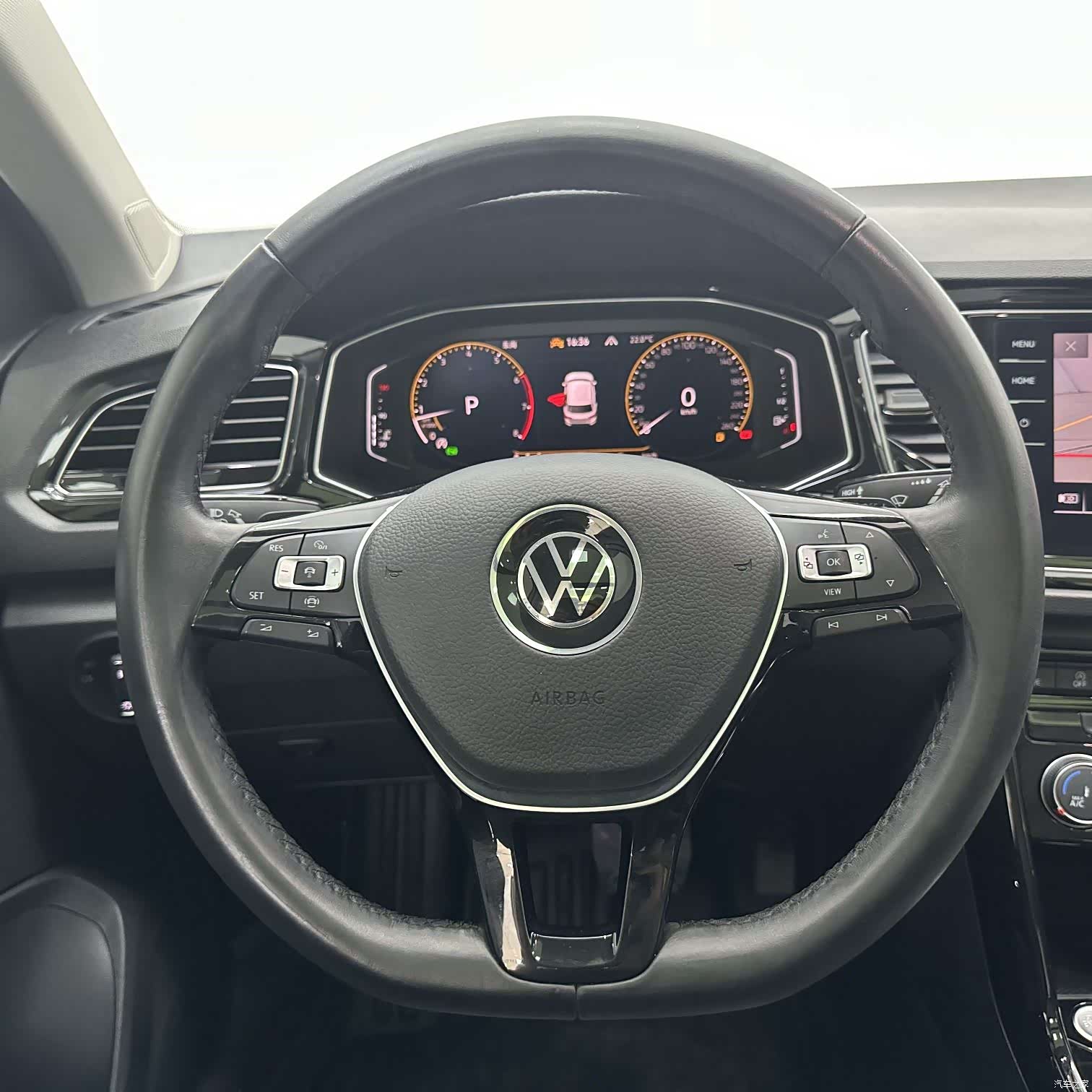 Volkswagen T-ROC, 2022 12