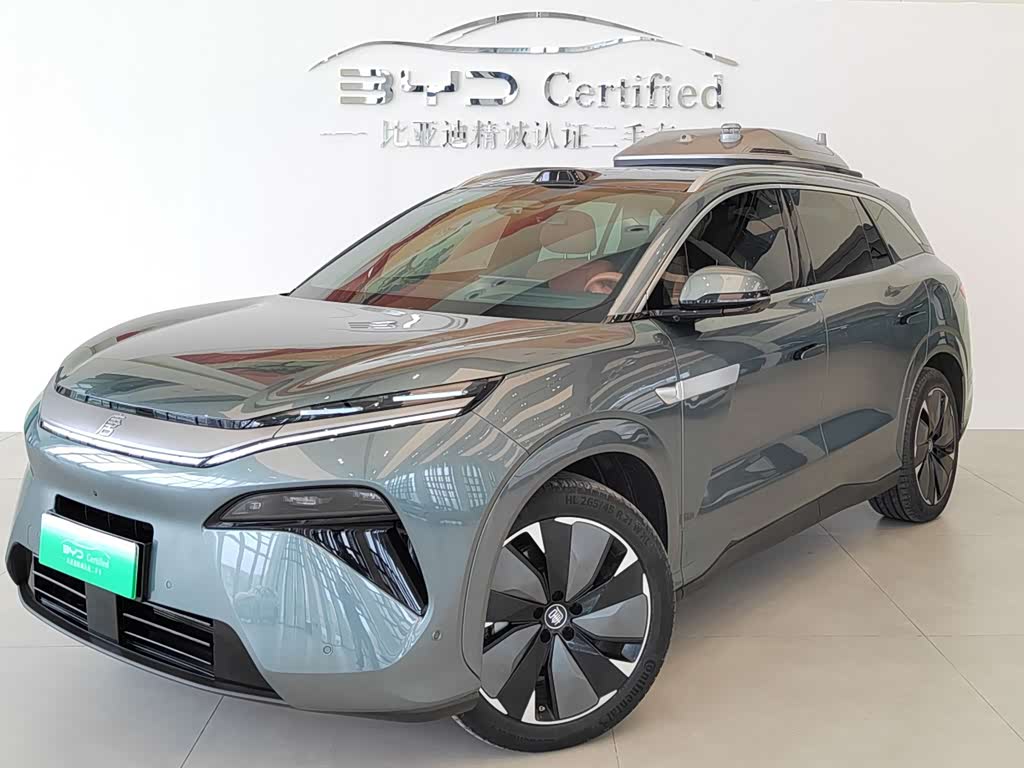 BYD Tang L