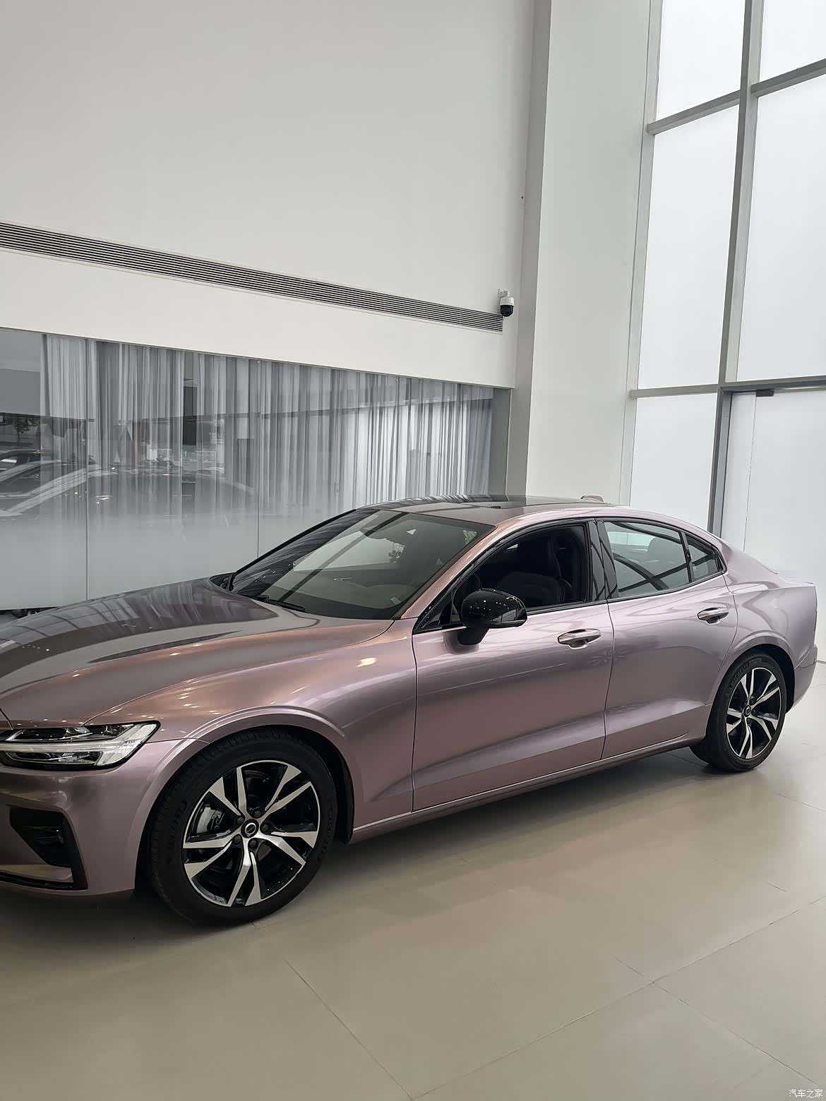 Volvo S60, 2024 4
