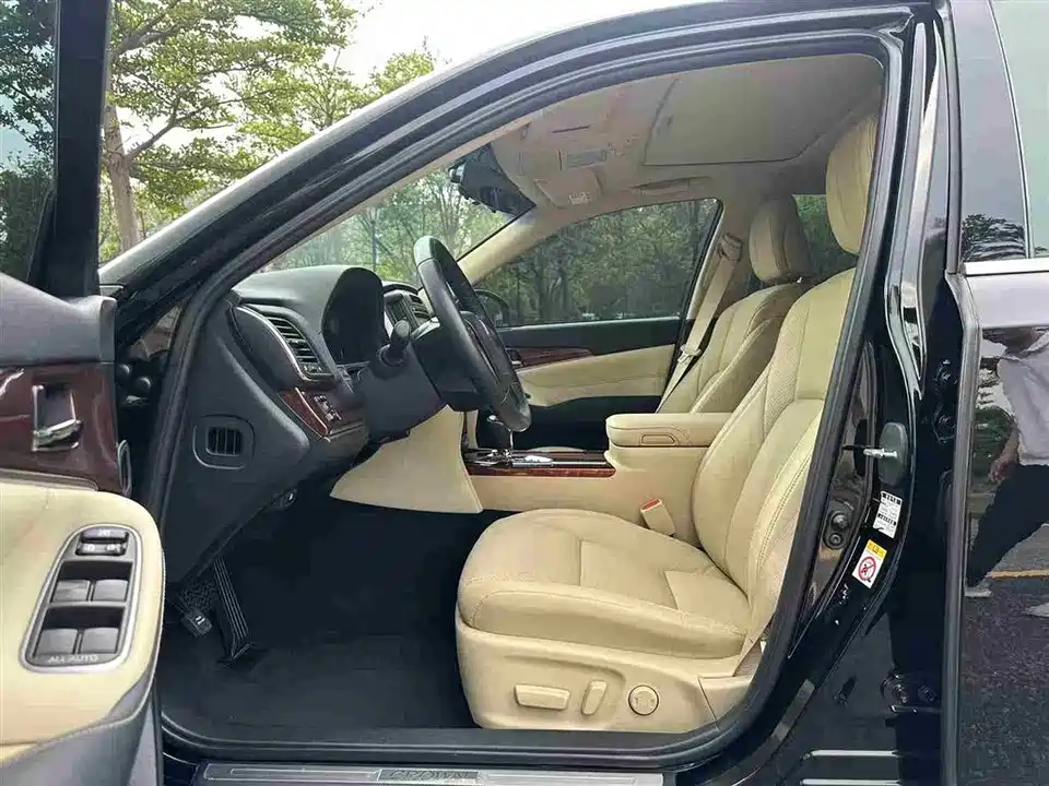 Toyota crown Toyota crown