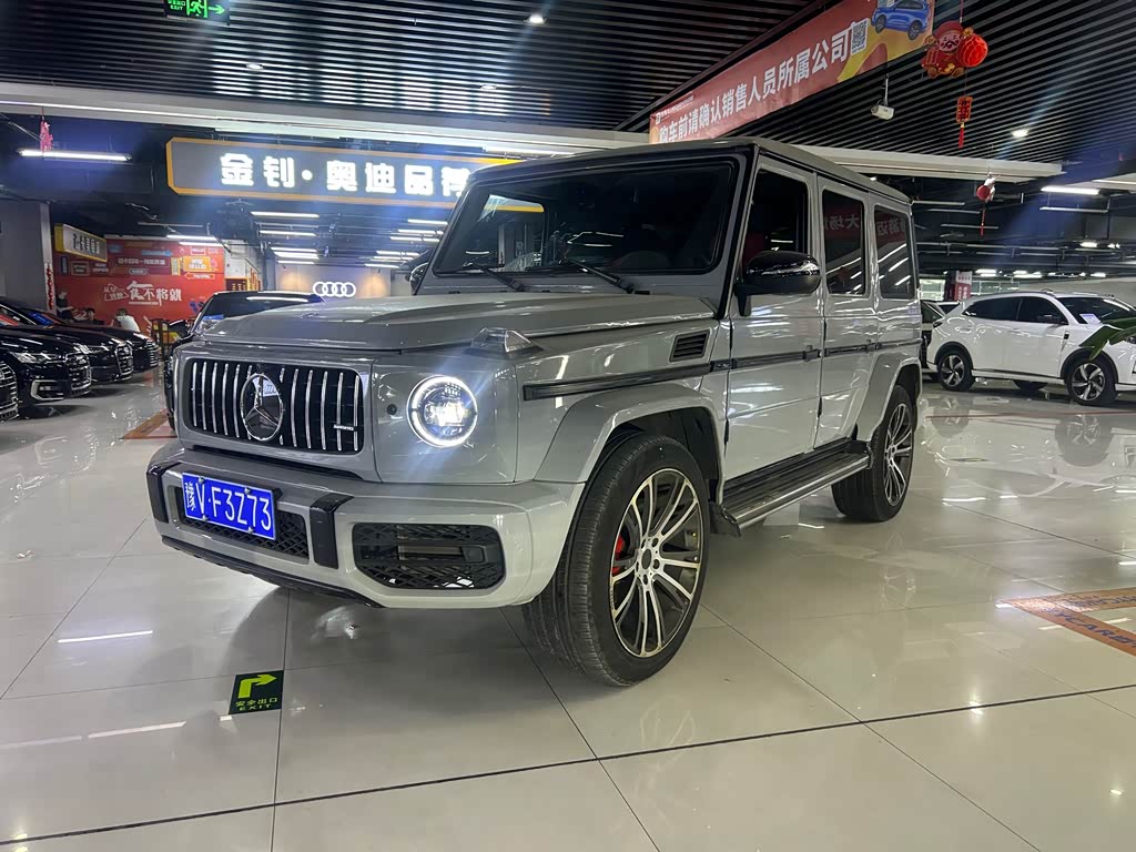Mercedes-Benz G-Class
