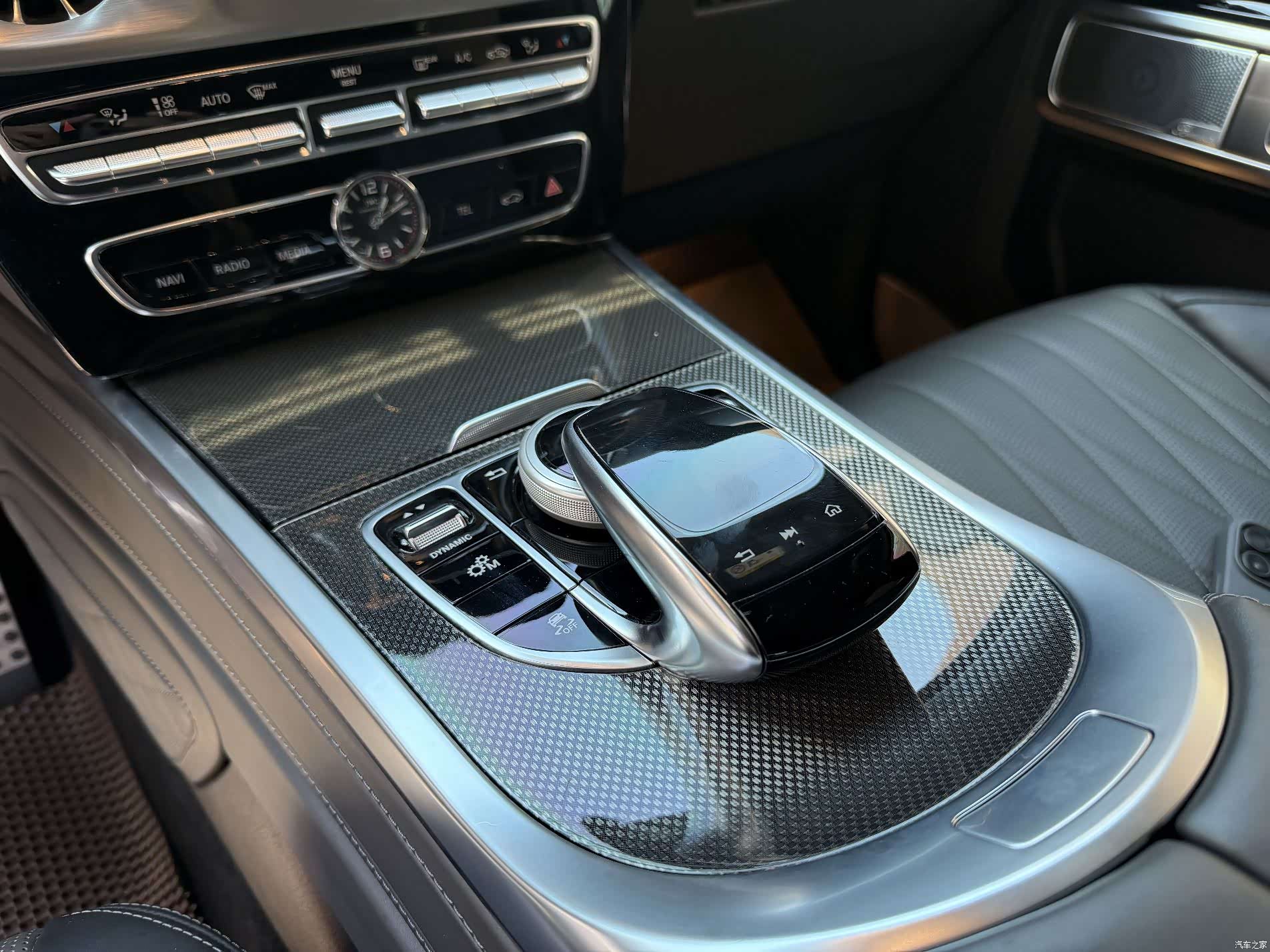 Mercedes-Benz G-Class, 2024 15