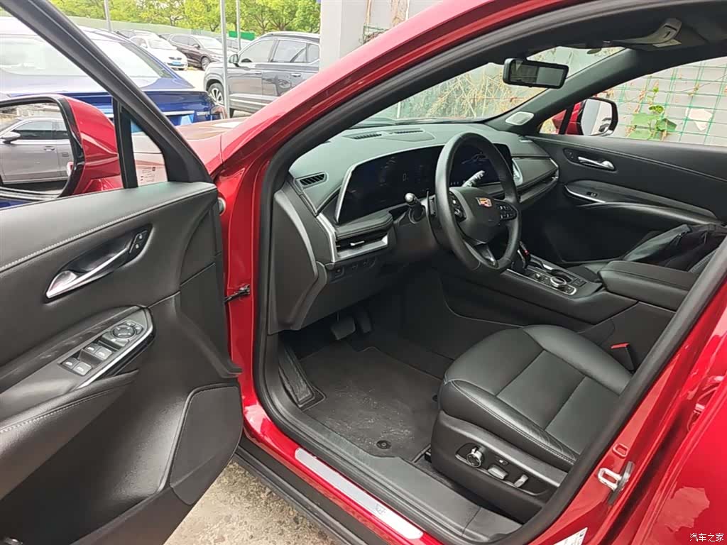 Cadillac XT4, 2024 23