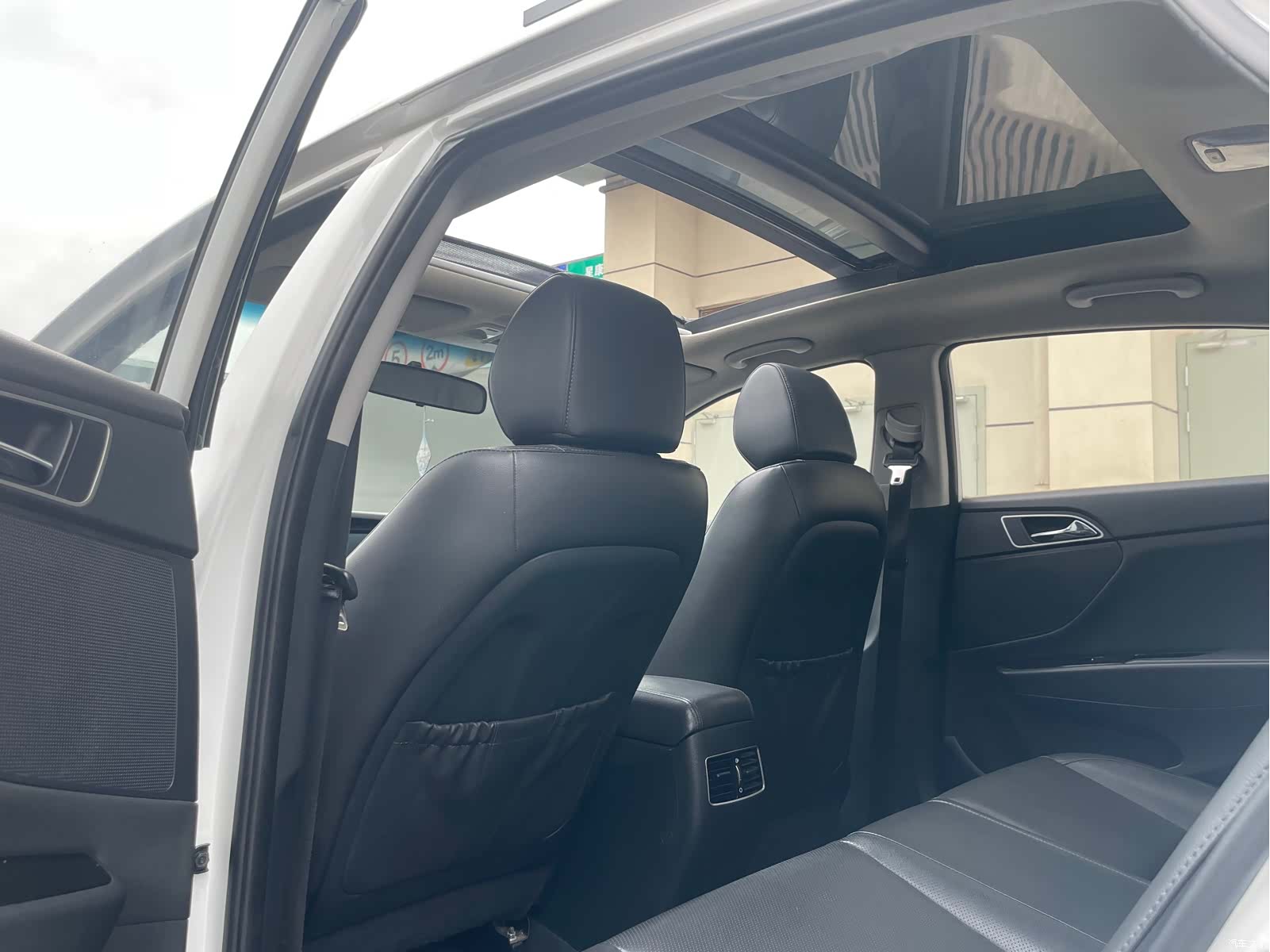 Hyundai GLS, 2020 11