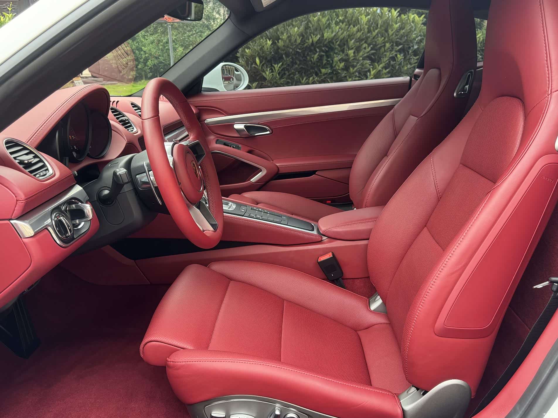 Porsche Cayman, 2024 6