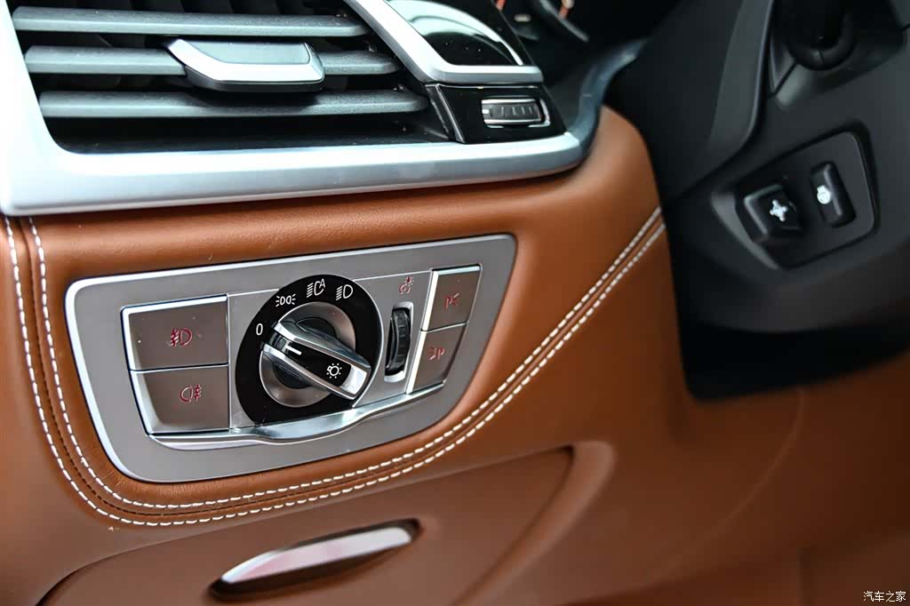 BMW 7 Series, 2018 26