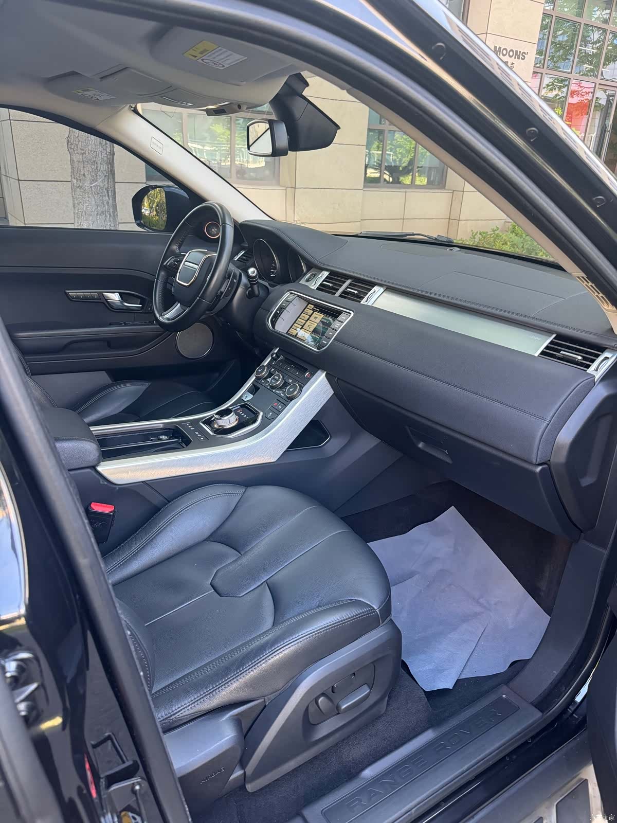 Land Rover Range Rover, 2015 8