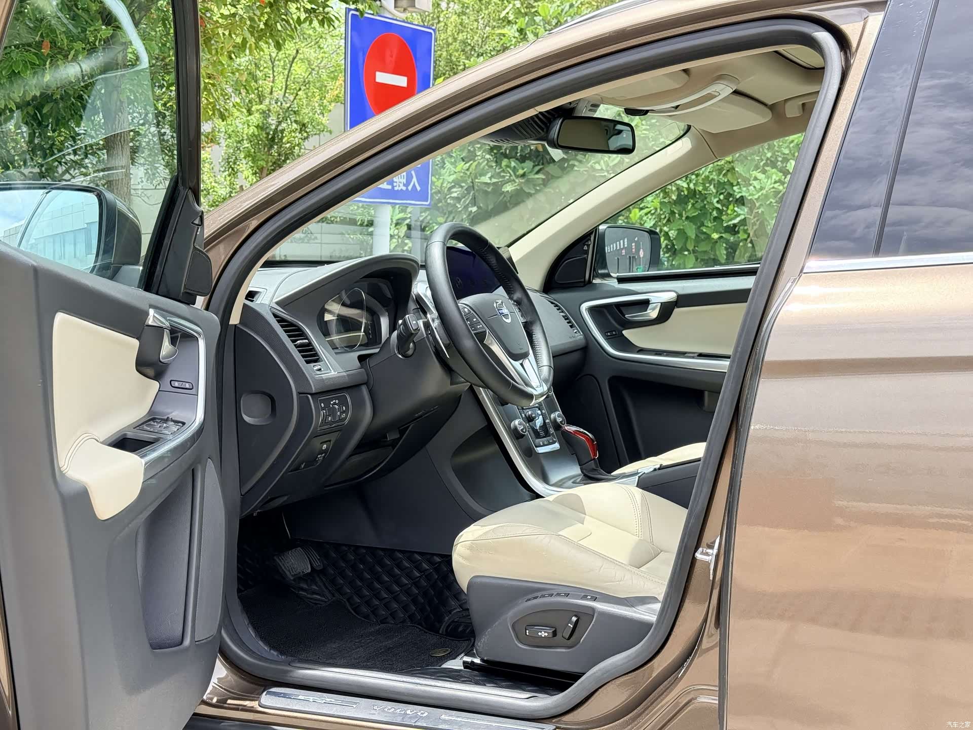 Volvo XC60, 2013 7