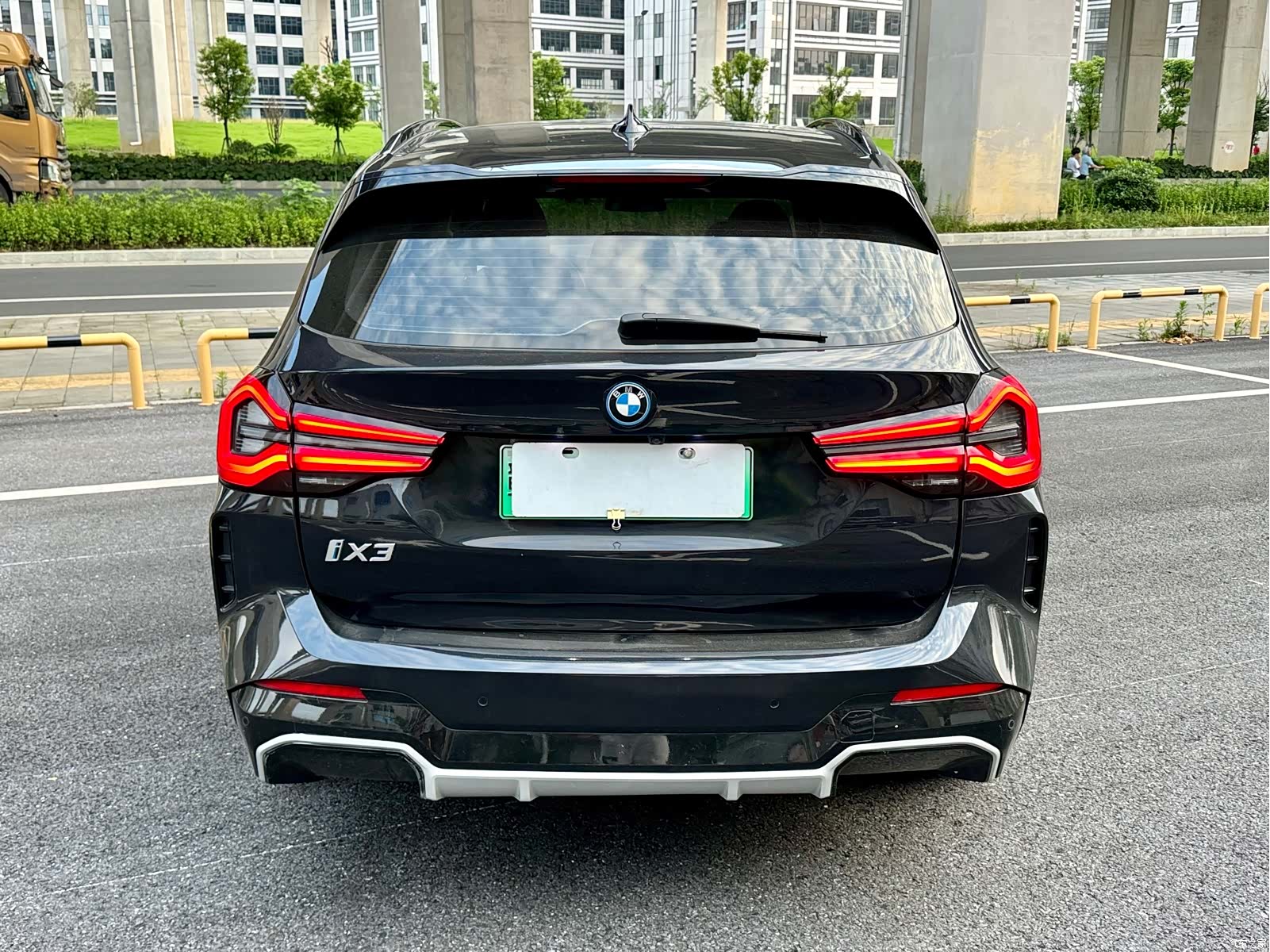 BMW iX3, 2023 15