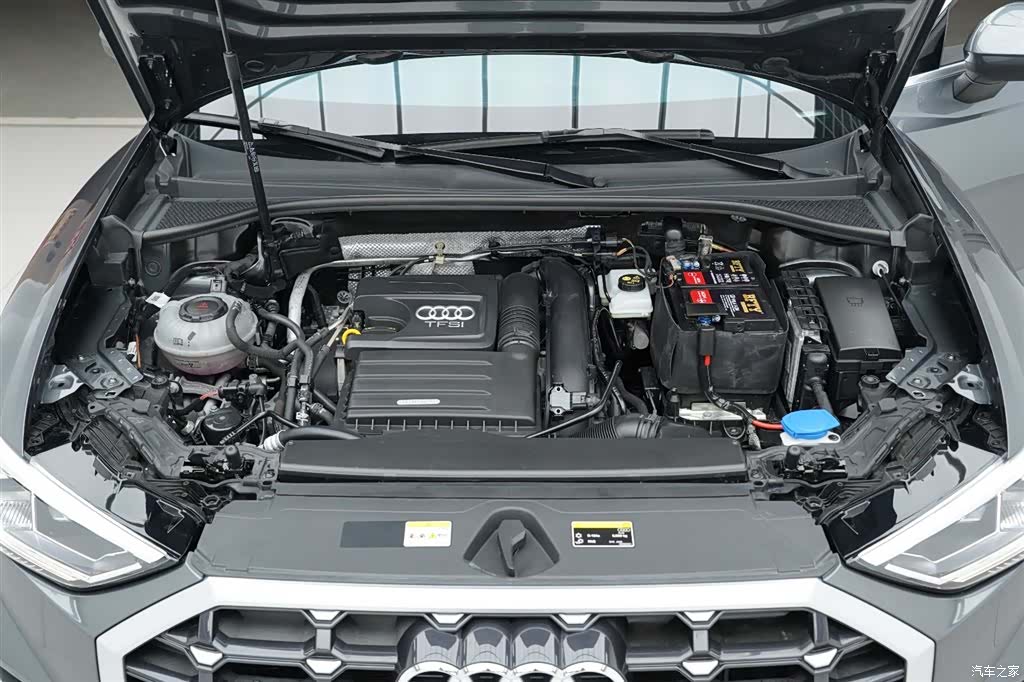 Audi Q3, 2022 34