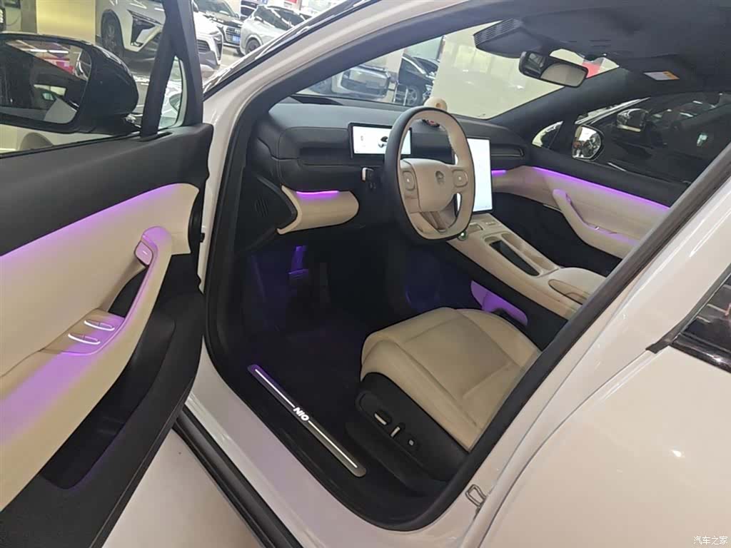 NIO ES6, 2024 16