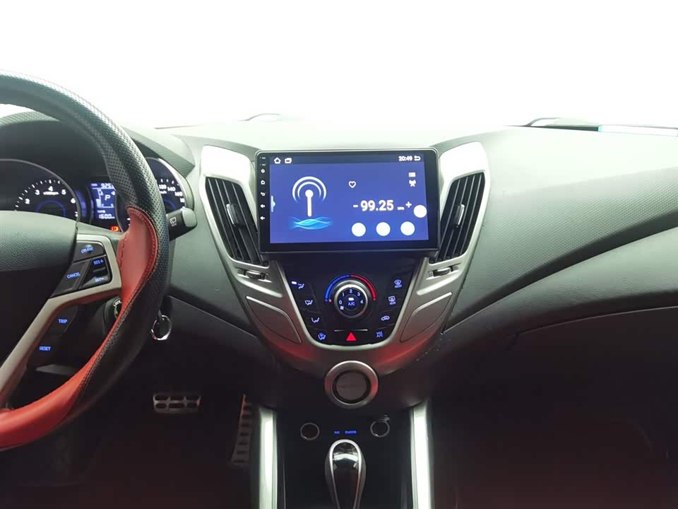 Hyundai Veloster