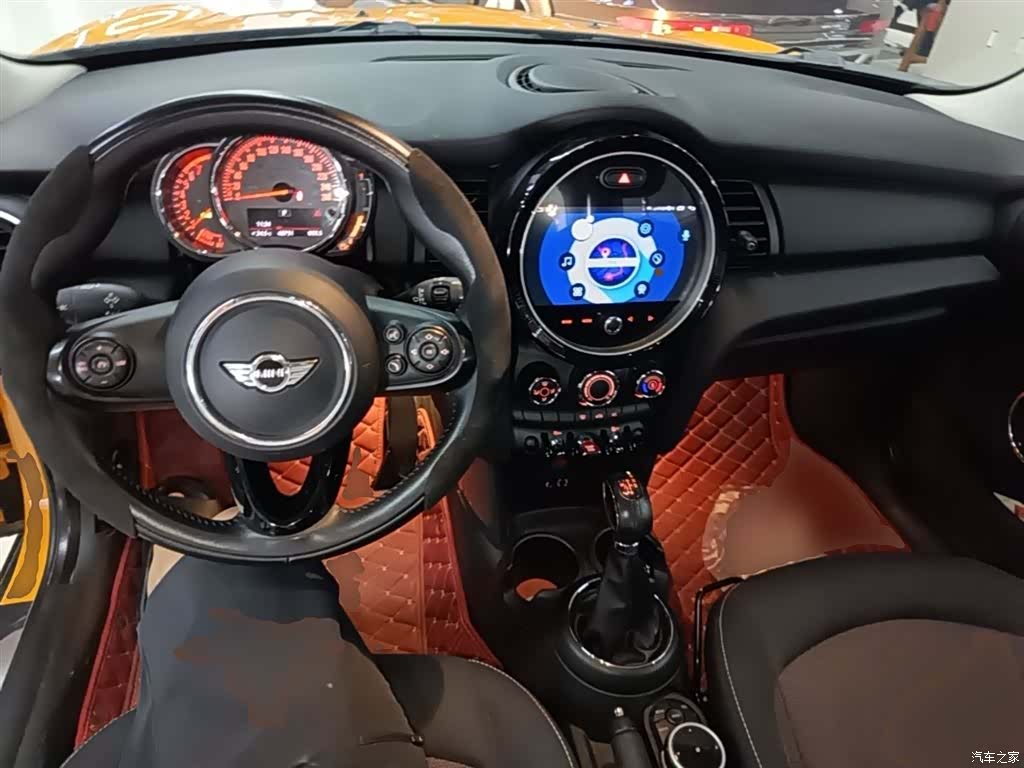 Mini ONE, 2018 10
