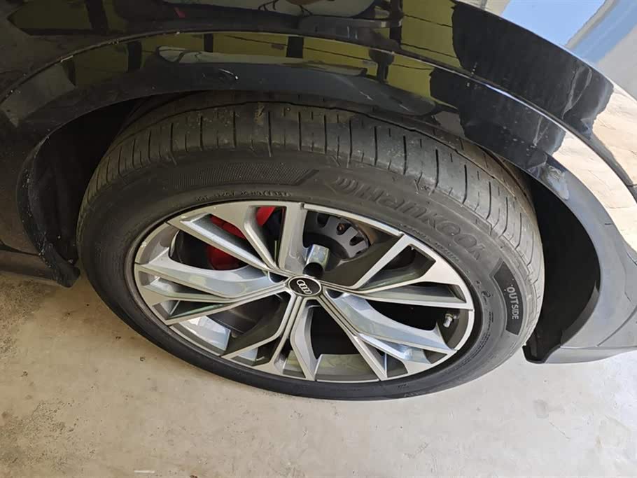 Audi Q8 Audi Q8