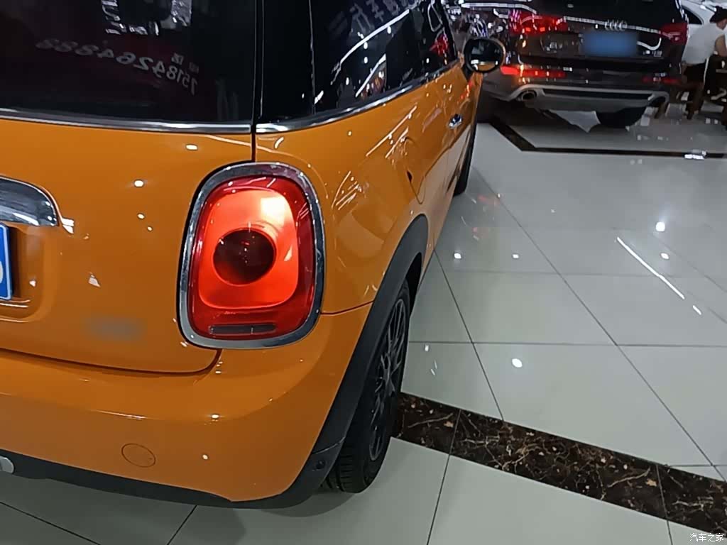 Mini ONE, 2018 8