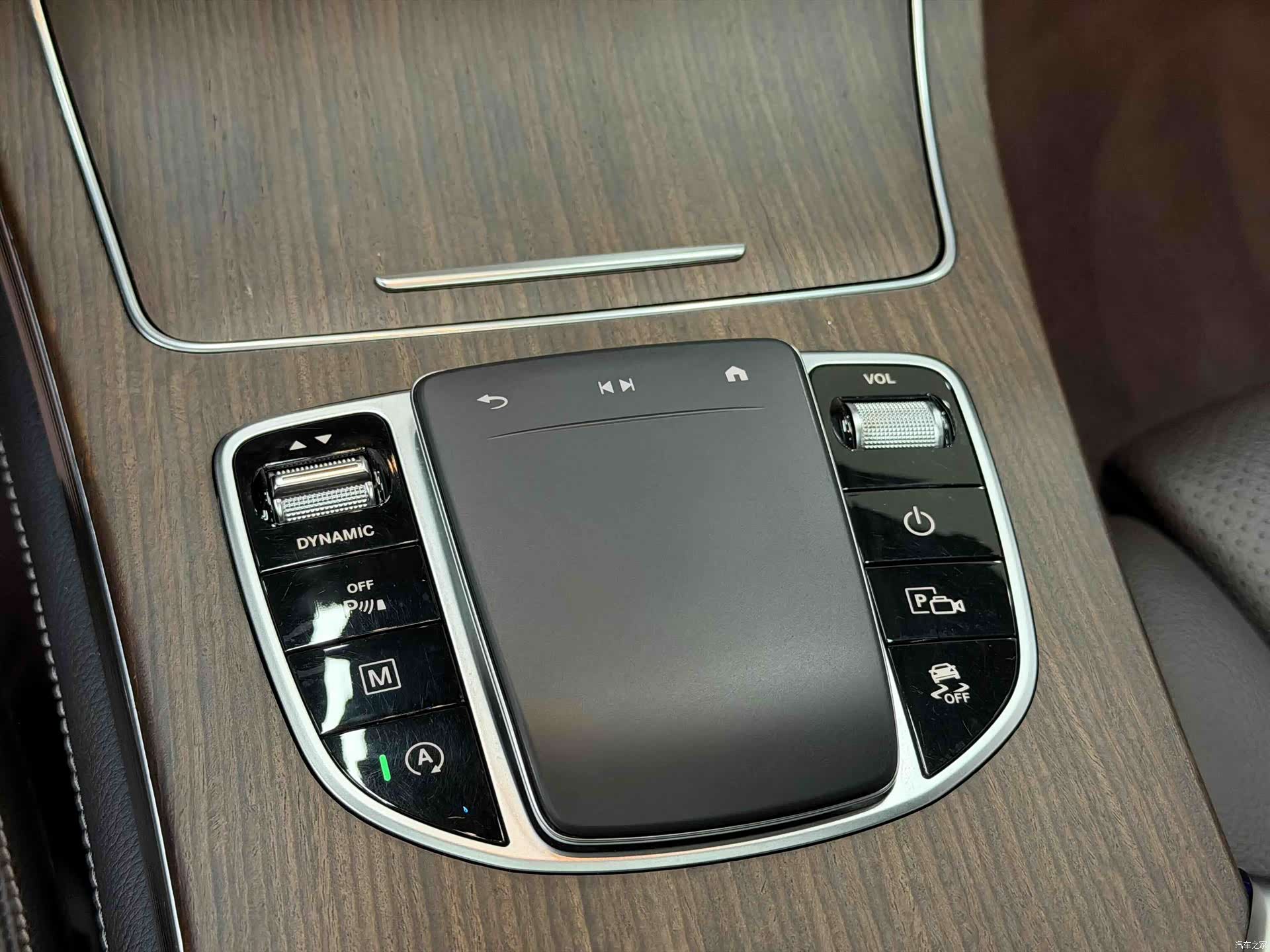 Mercedes-Benz GLC, 2021 12