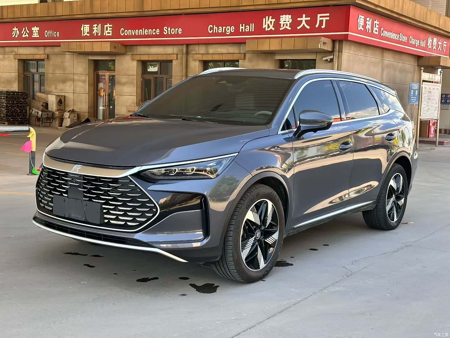 BYD Tang, 2024 1