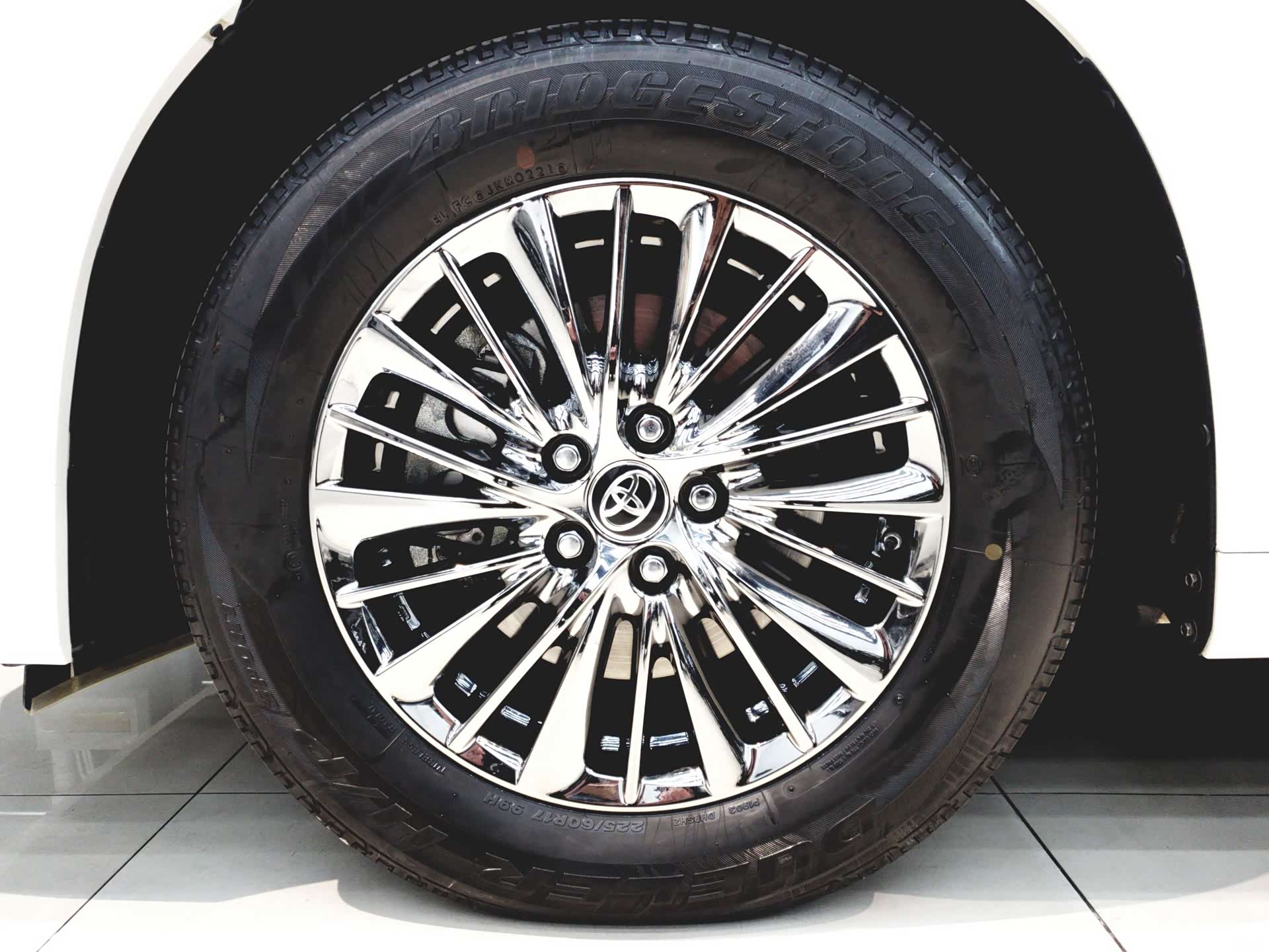 Toyota Vellfire, 2021 14