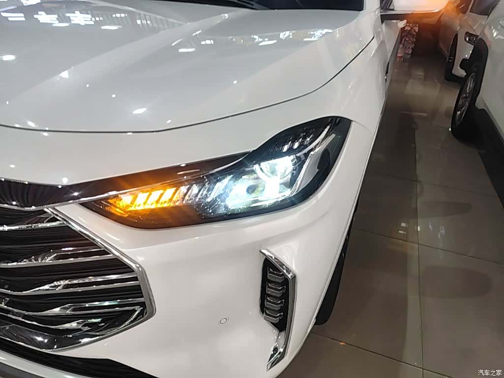 Jetour X70, 2021 24
