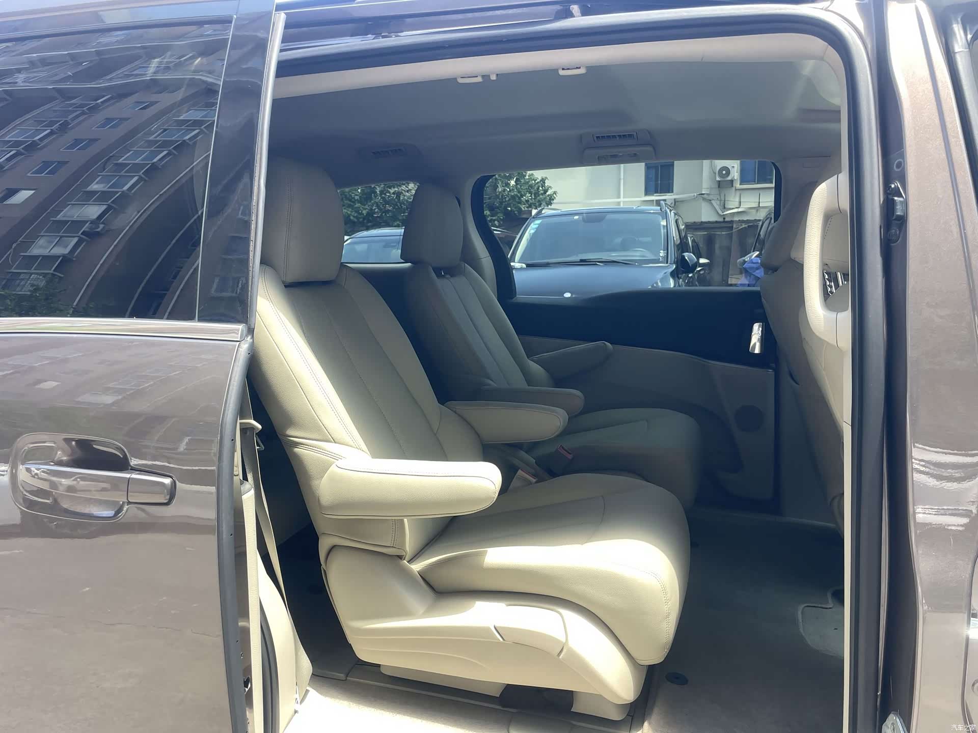 Buick GL8, 2018 10