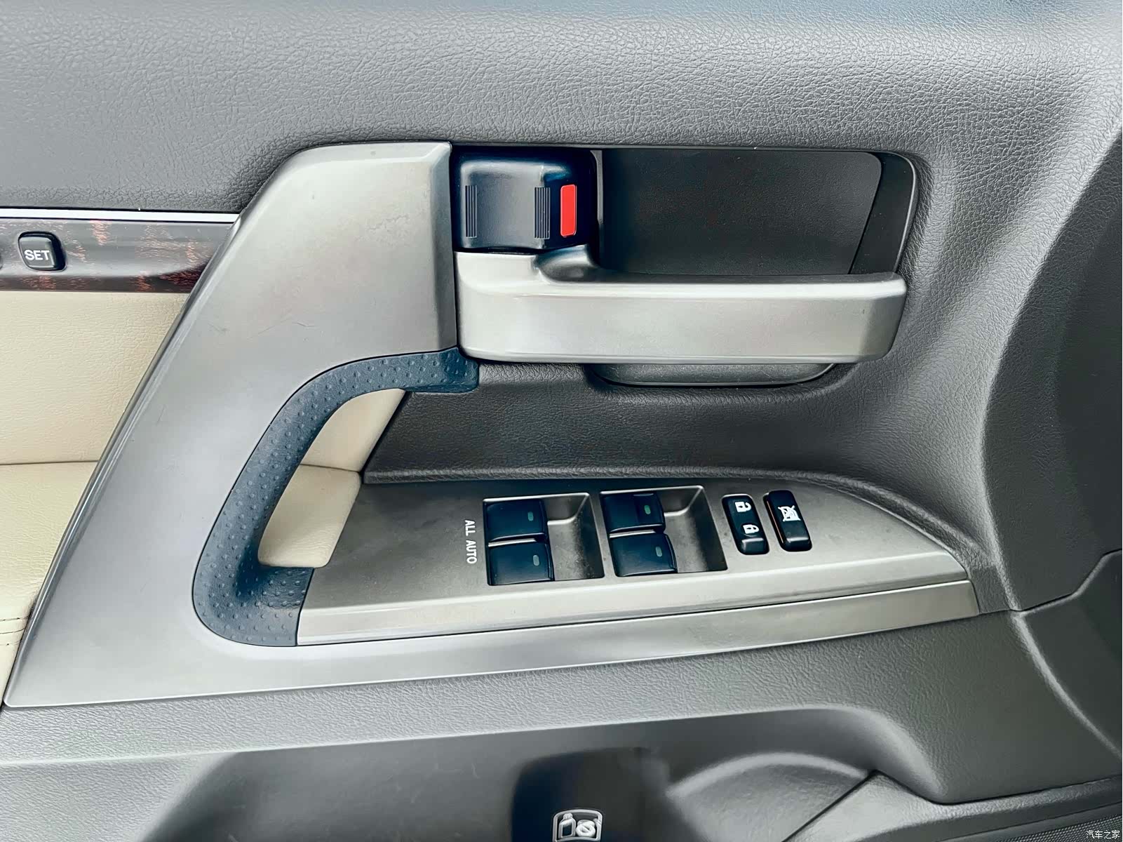 Toyota Land Cruiser, 2008 19