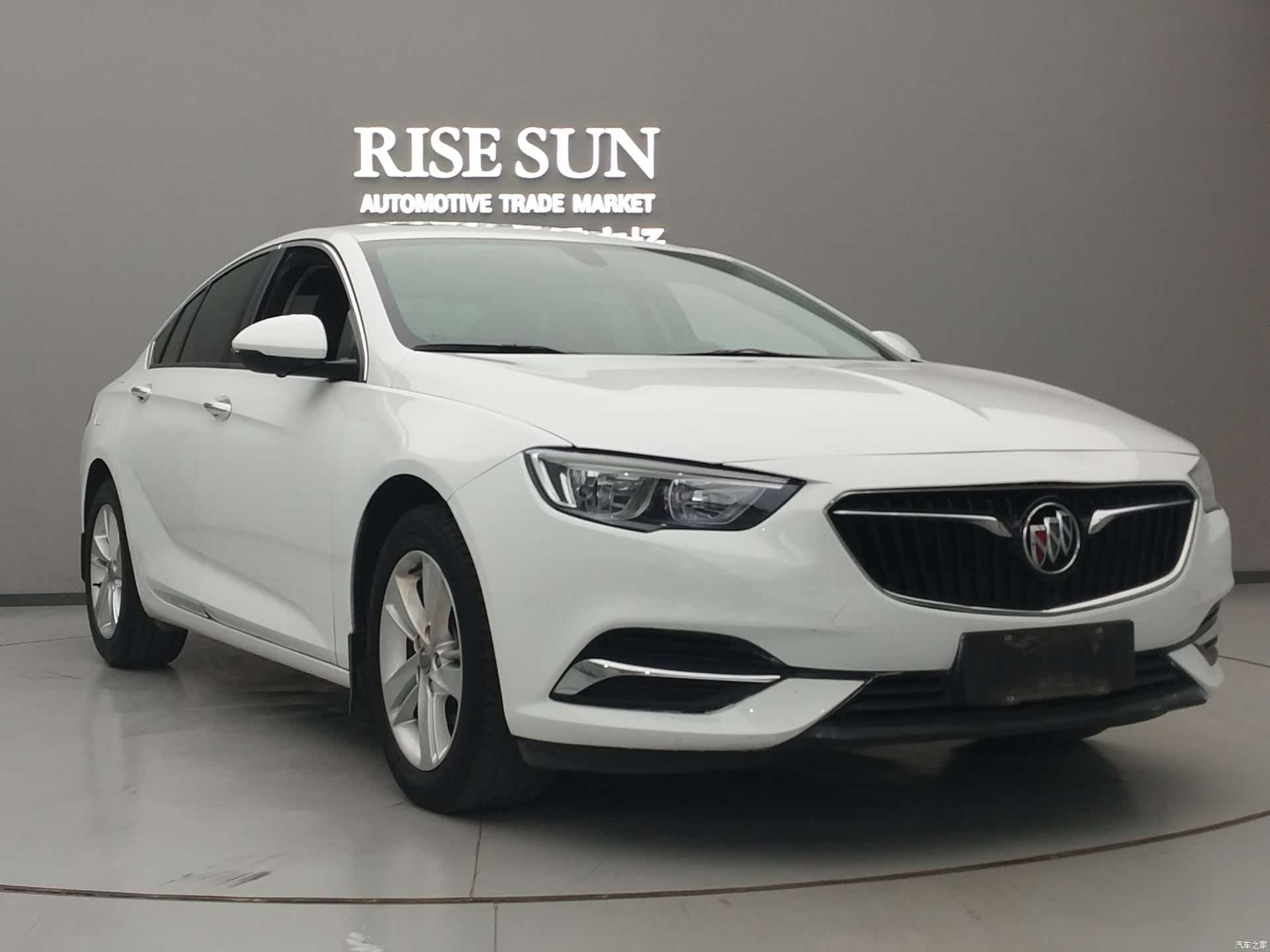 Buick Regal, 2019 3