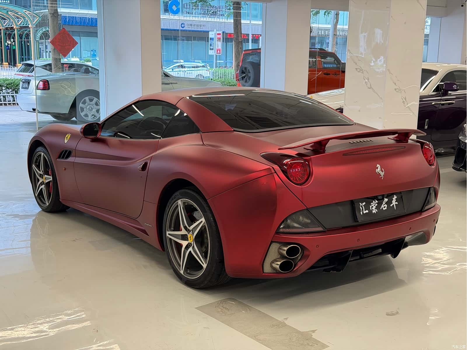 Ferrari California, 2013 12
