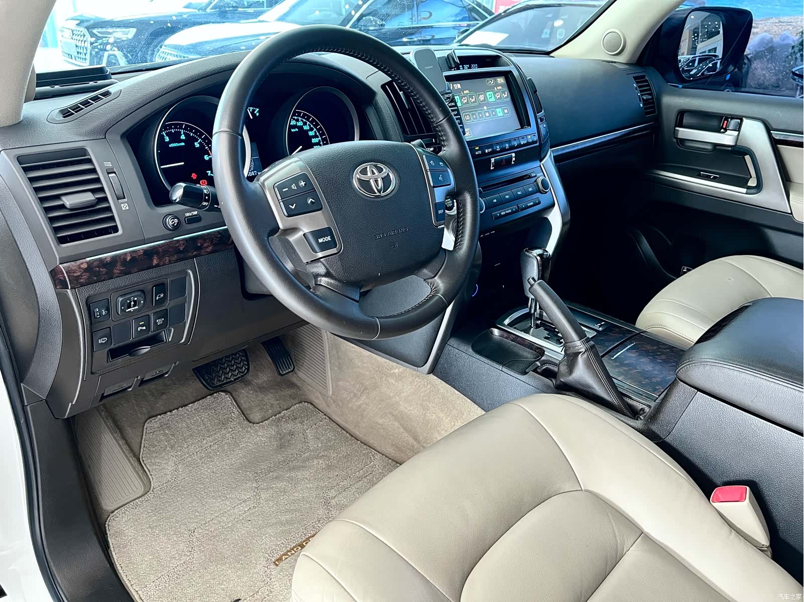 Toyota Land Cruiser, 2008 6