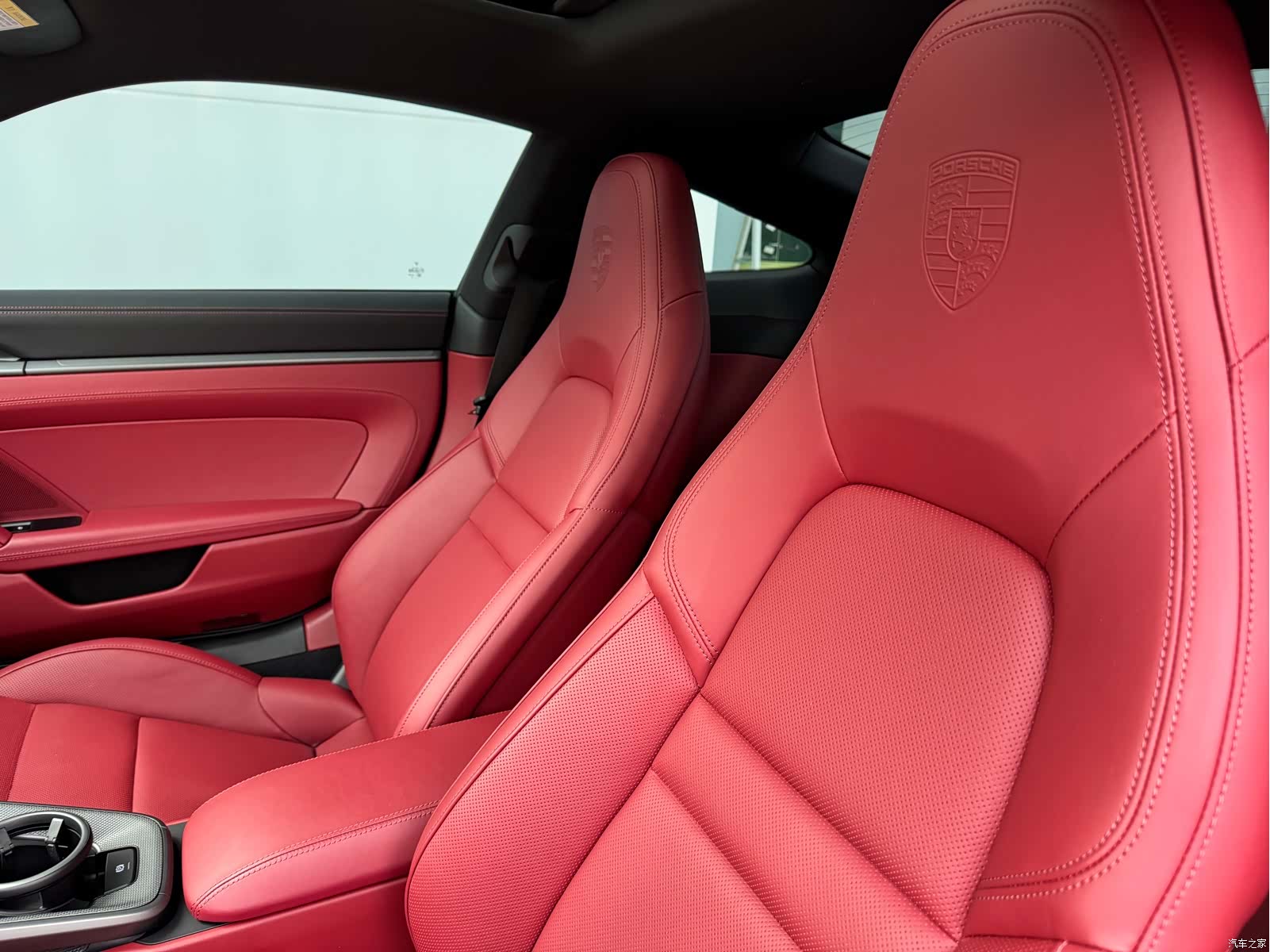 Porsche 911, 2024 12