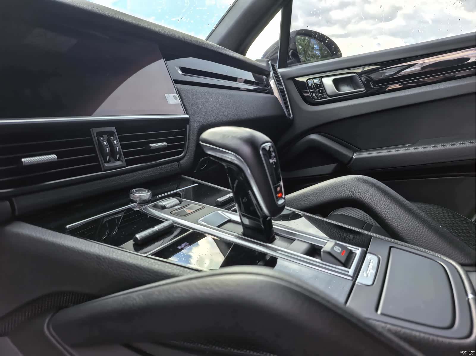 Porsche Cayenne, 2020 8