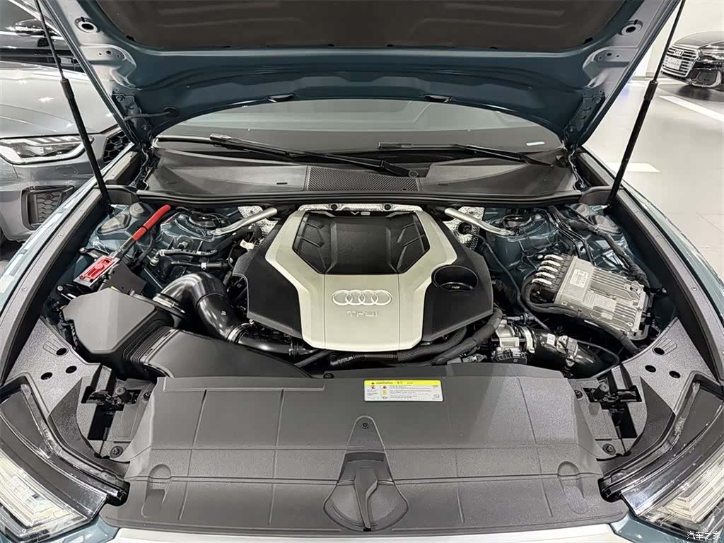 Audi A6, 2021 8