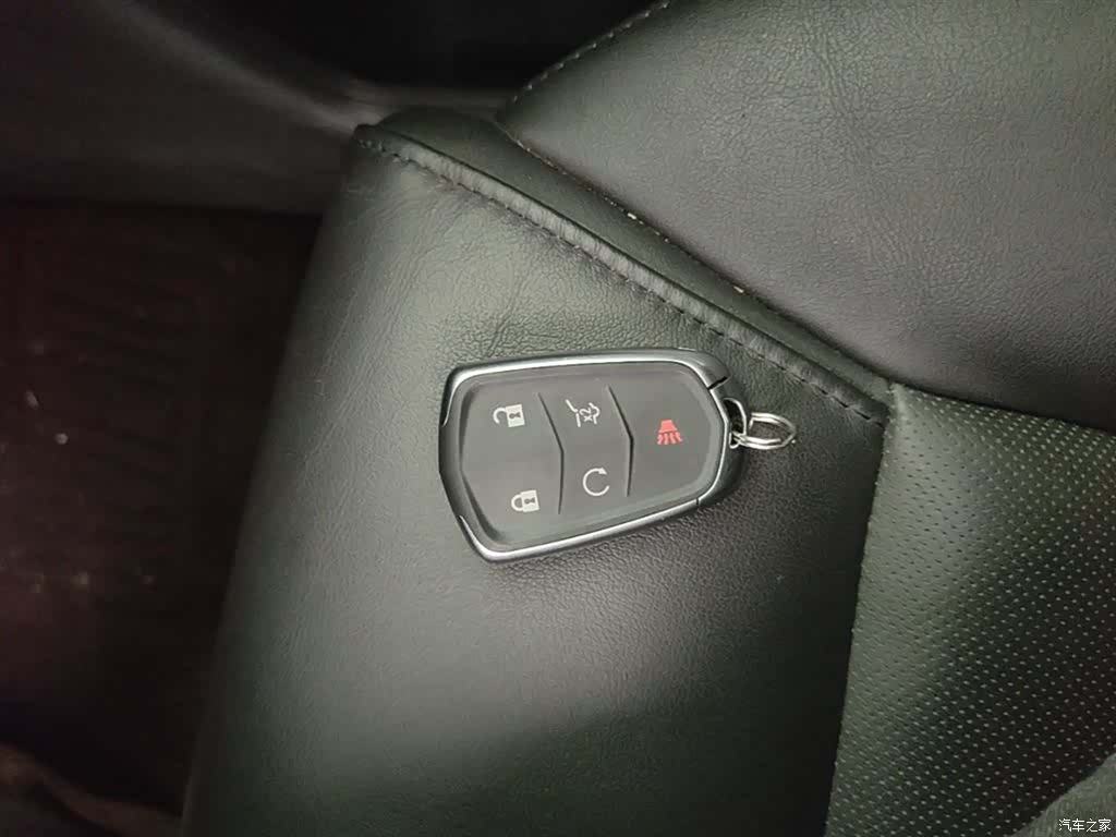 Cadillac XT5, 2017 9