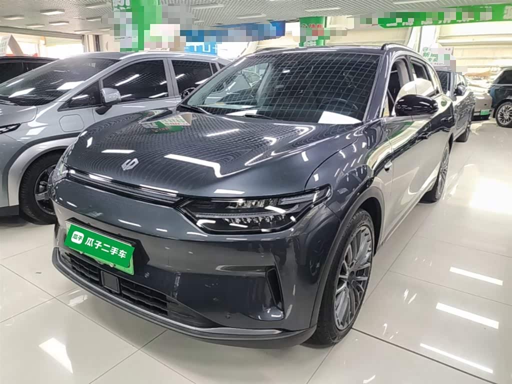 Leapmotor C11