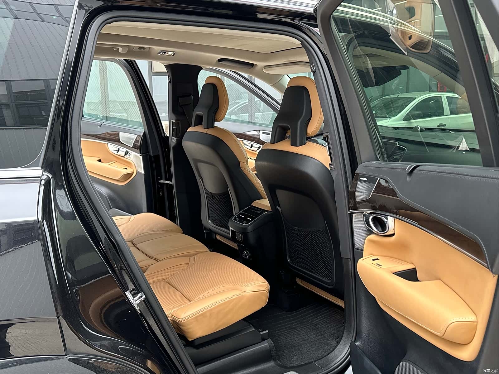 Volvo XC90, 2016 18