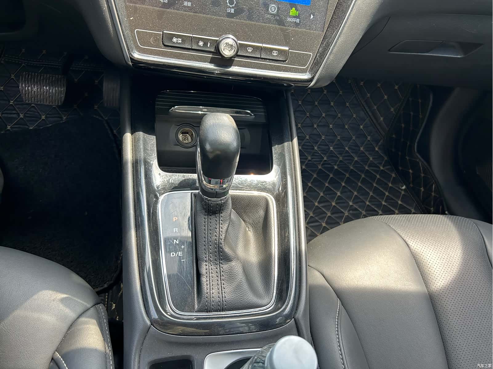 Roewe i5, 2019 17
