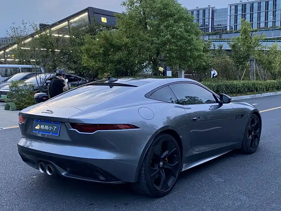 Jaguar F-TYPE