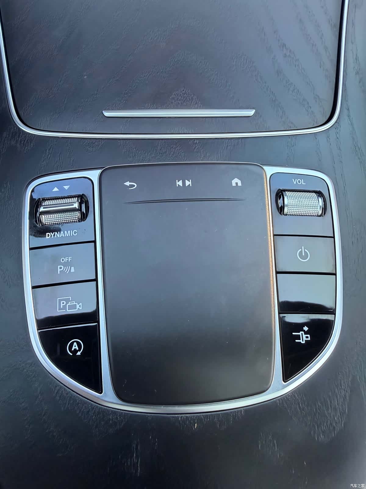 Mercedes-Benz E-Class, 2023 18
