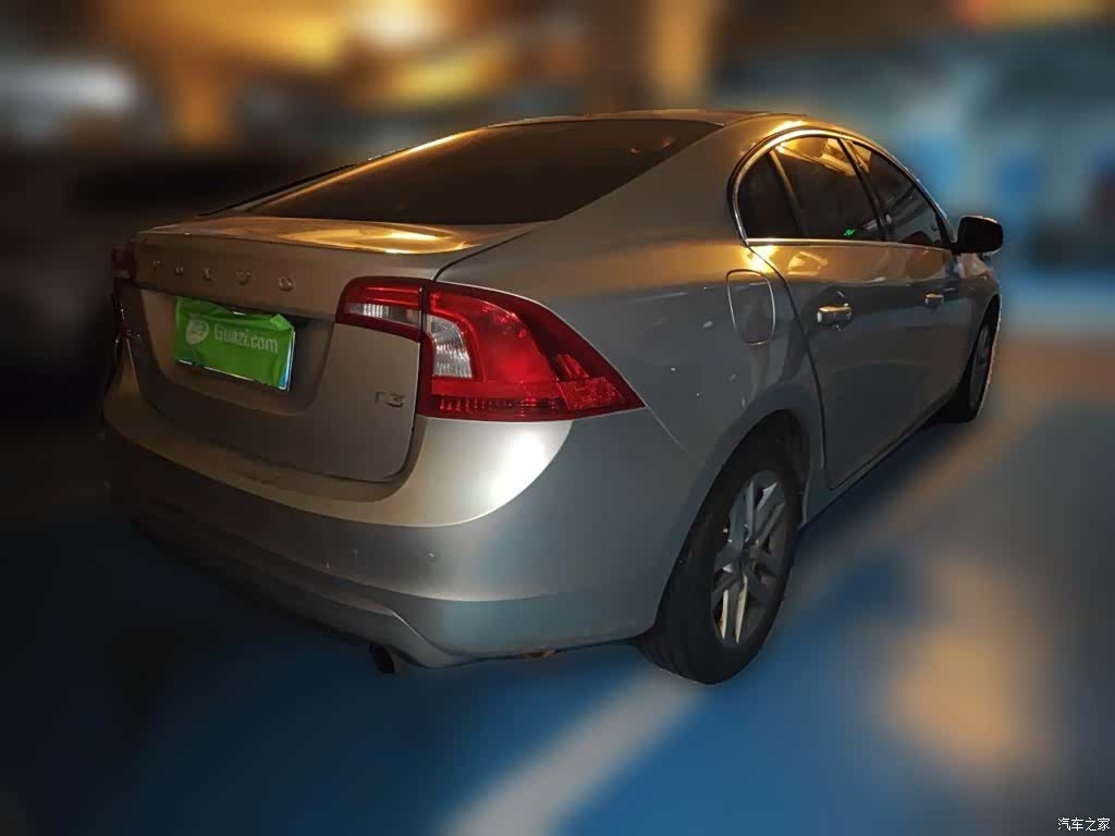 Volvo S60, 2016 все фото