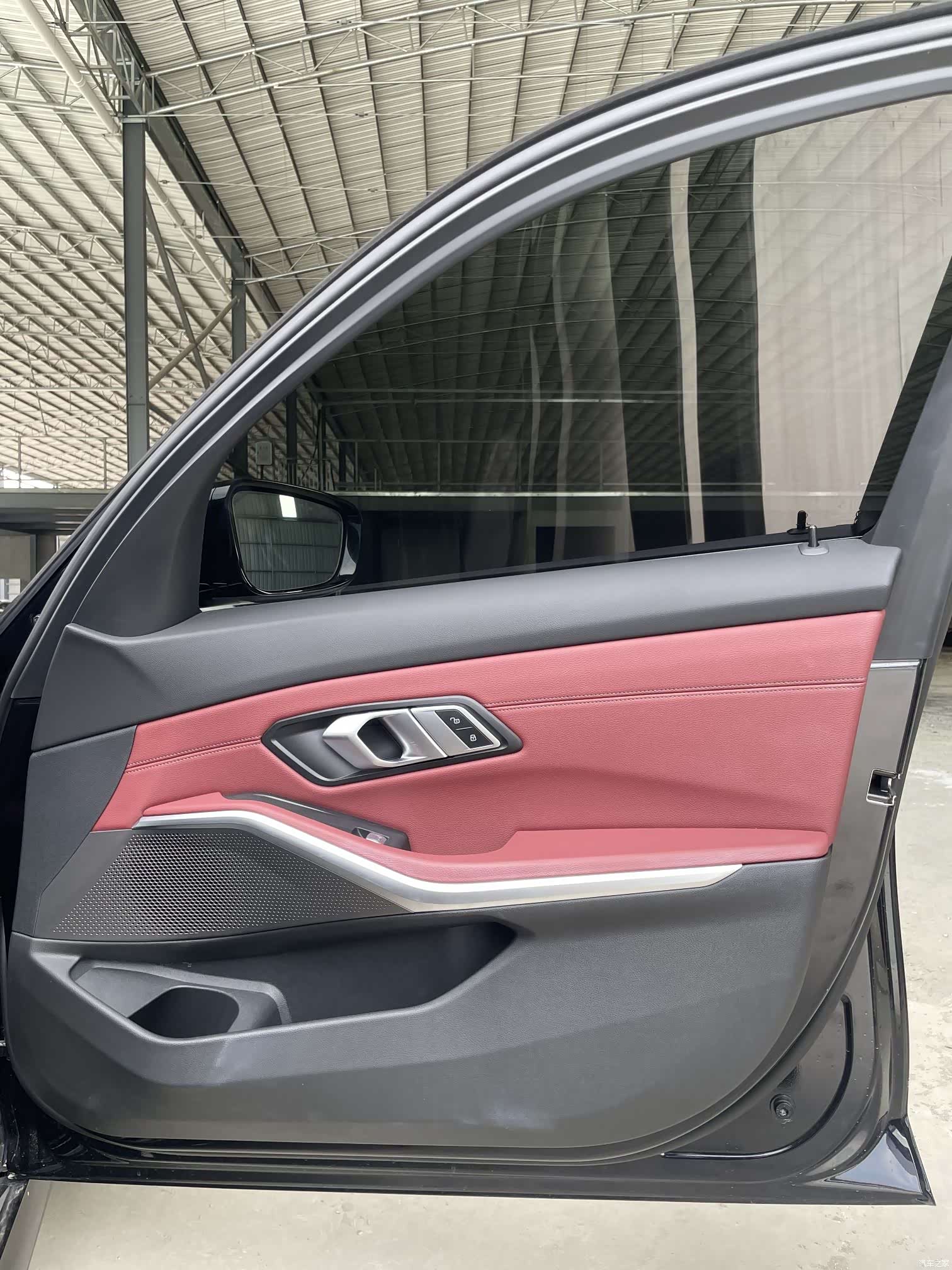 BMW 3 Series, 2023 28