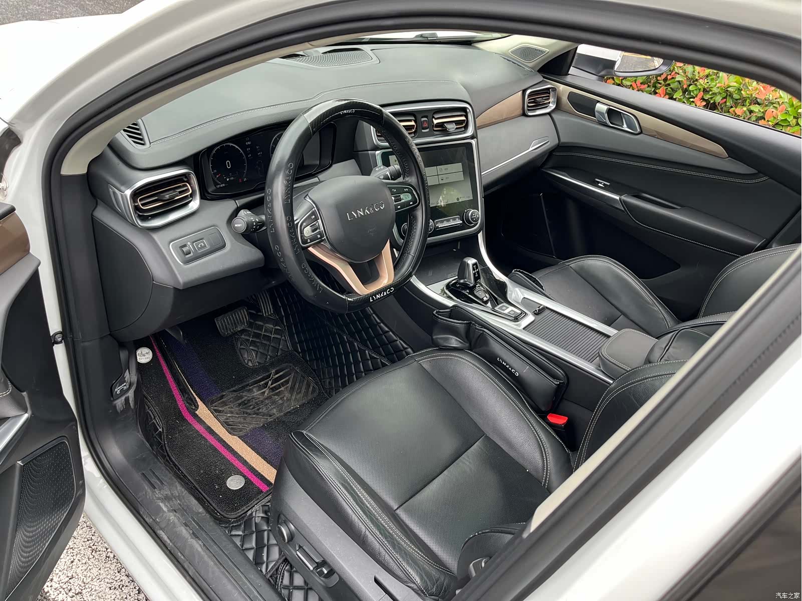 Lynk & Co 01, 2018 12