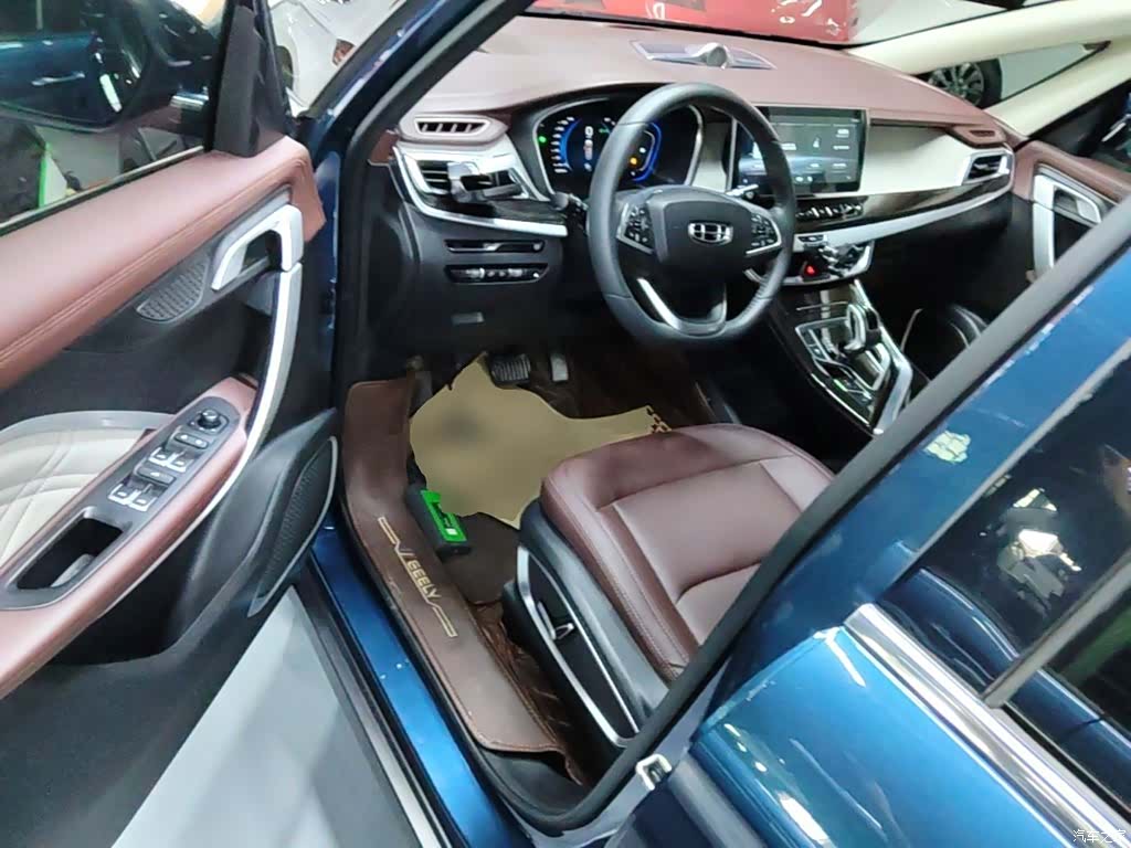 Geely Jiaji, 2021 16