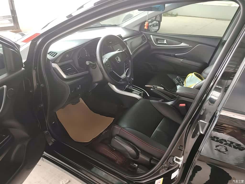 Honda Crider, 2016 15