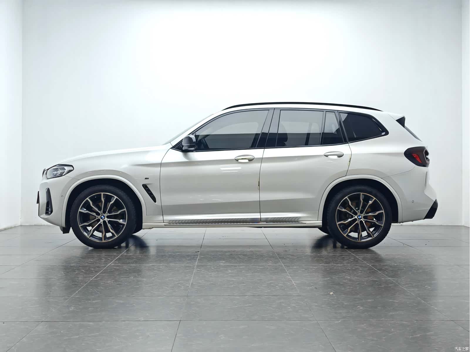 BMW X3, 2024 10