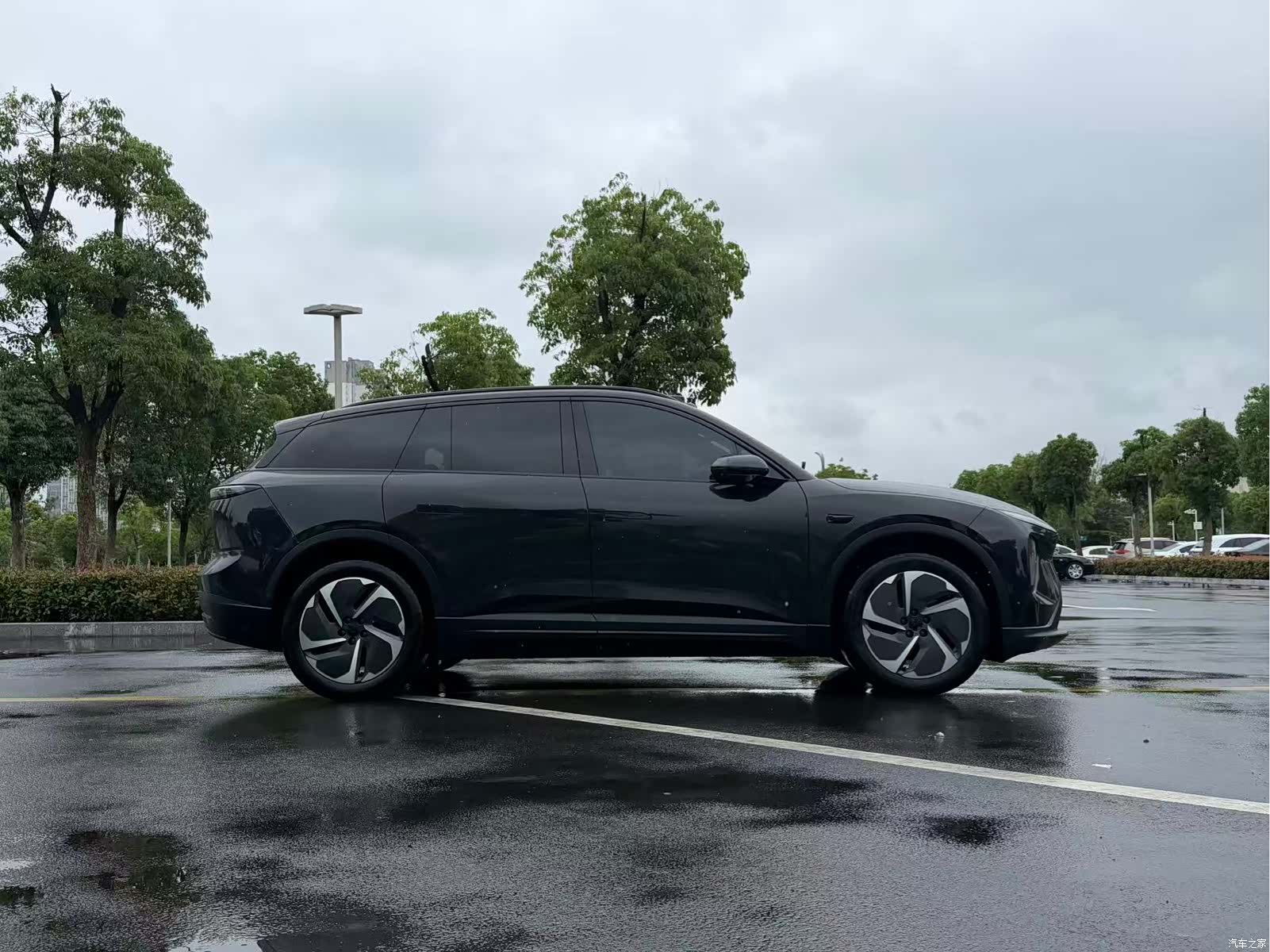 NIO ES6, 2024 4