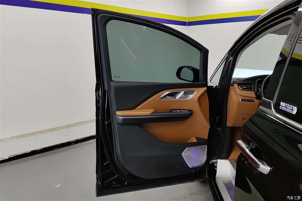 Hongqi HQ9, 2024 7