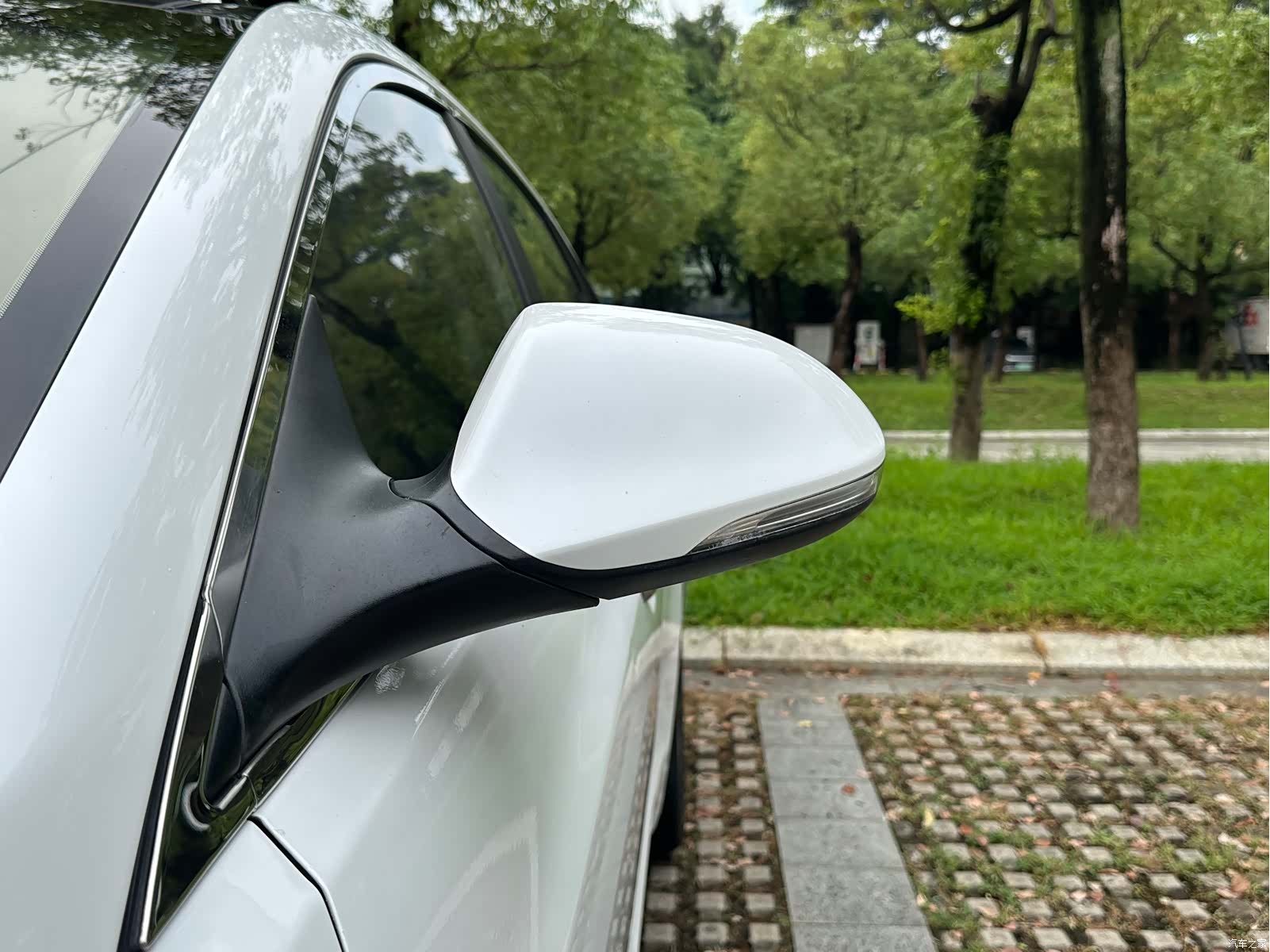 Hyundai GLS, 2016 22