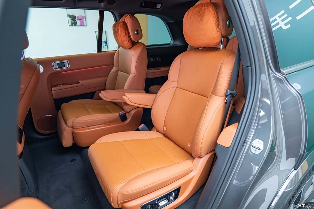Li Auto L9, 2025 12