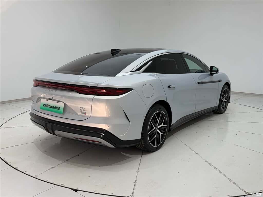 BYD Han, 2025 8