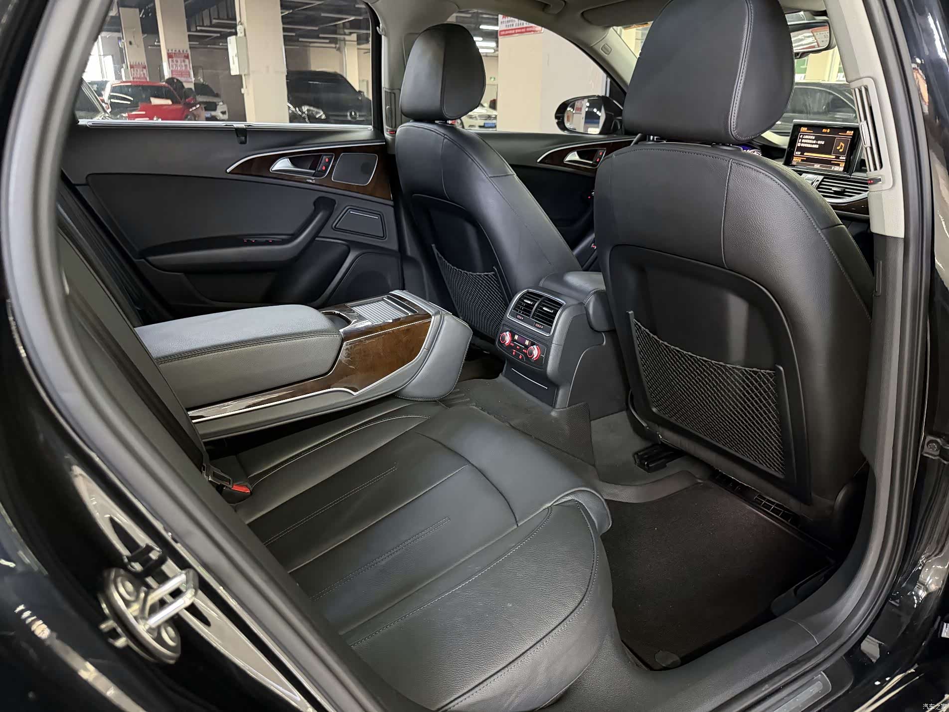 Audi A6L, 2017 12